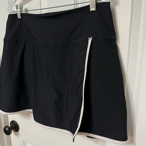 Abercrombie & Fitch YPB SculptLux Lined Wrap Mini Skirt Skort Black (Onyx) Sz XL - Picture 7 of 10